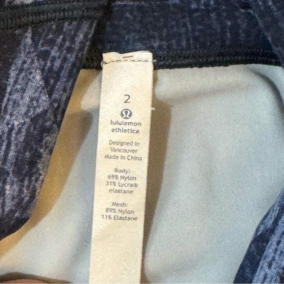 Lululemon Train Times
Transition Multi Midnight Navy / Black - Picture 9 of 12
